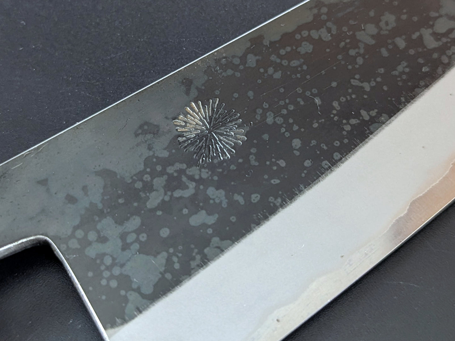 Yuuwa Aogami #2 Kurouchi Santoku 165mm (6.49in) Cherry Handle