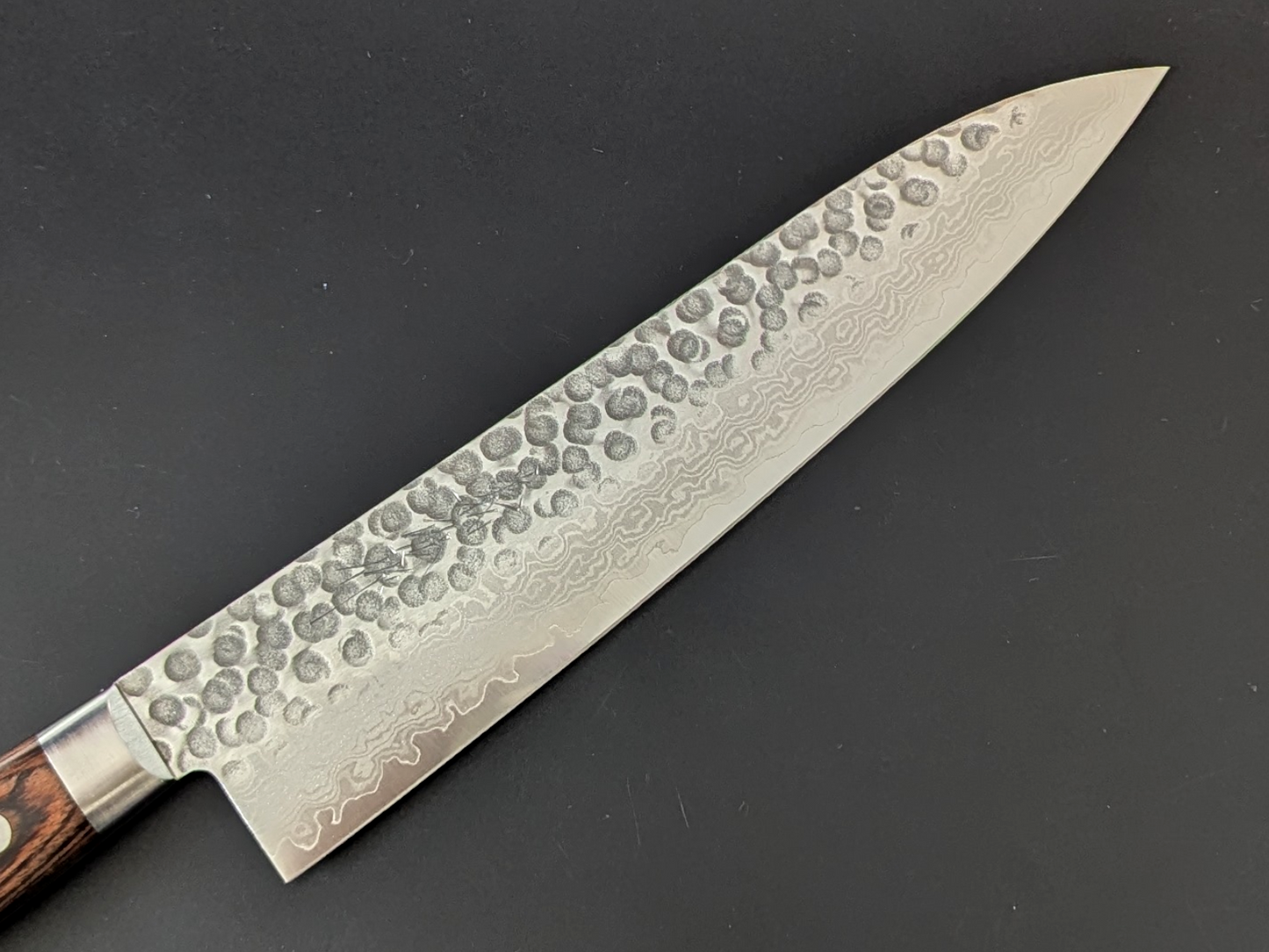 Yoshihiro VG10 Tsuchime Damascus Gyuto 210mm Mahogany Plywood Handle
