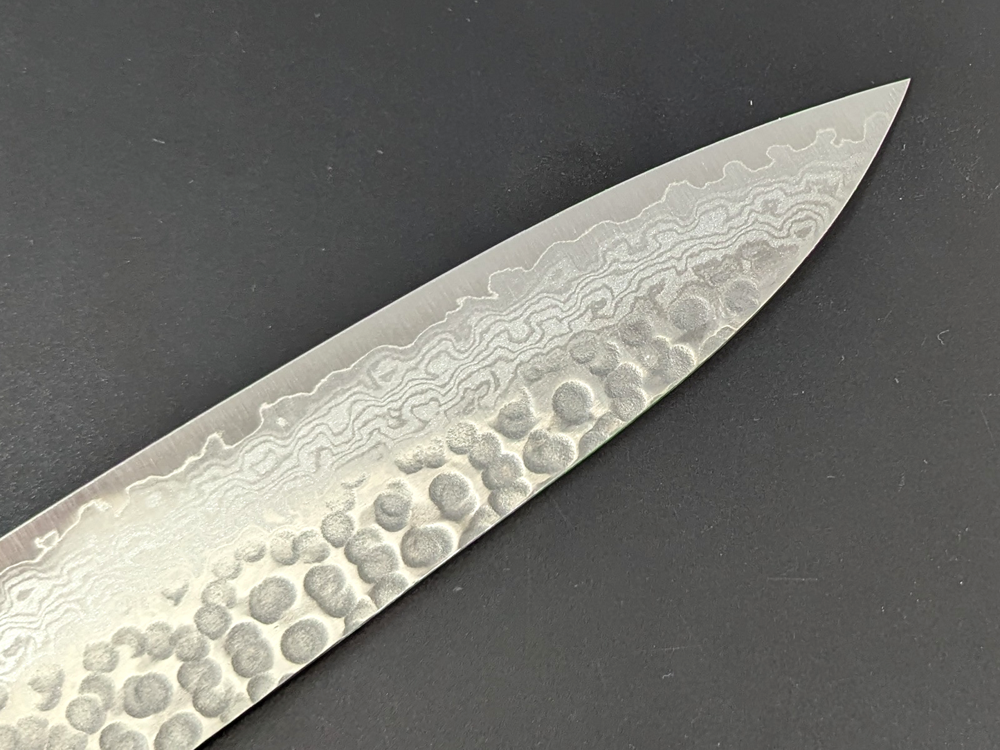 Yoshihiro VG10 Tsuchime Damascus Gyuto 210mm Mahogany Plywood Handle