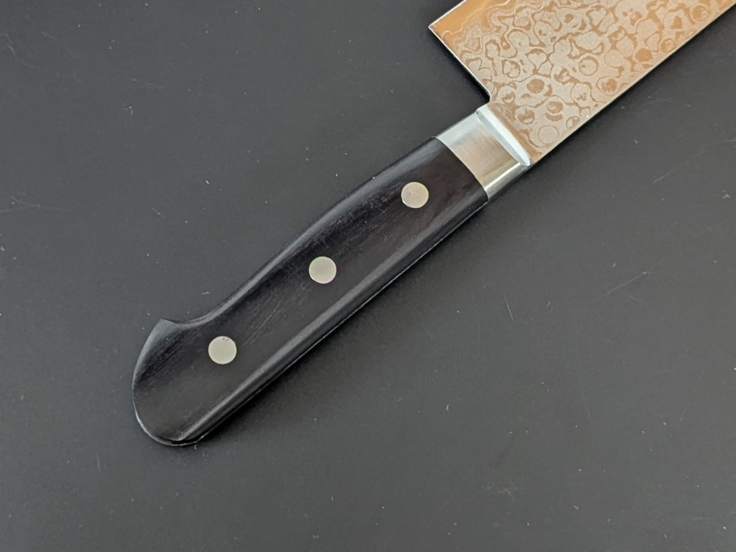 Yoshihiro VG10 Migaki Damascus Santoku 165mm Black Plywood Handle