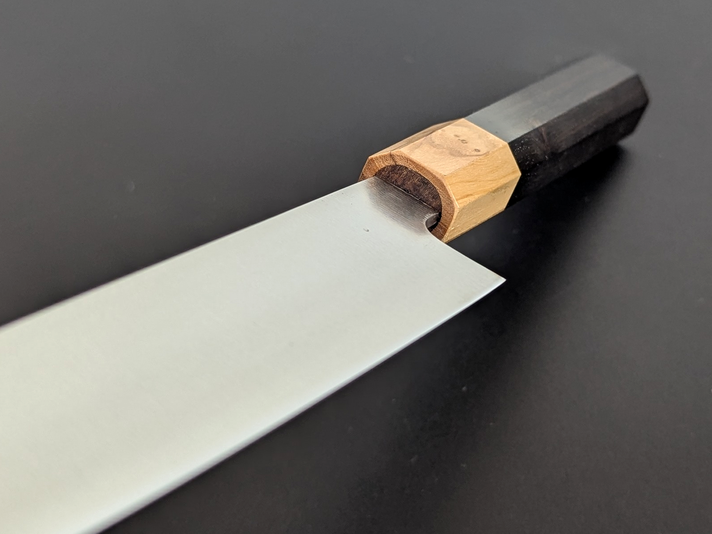 Inoguchi Ginsan Yanagiba 210mm Ebony Handle