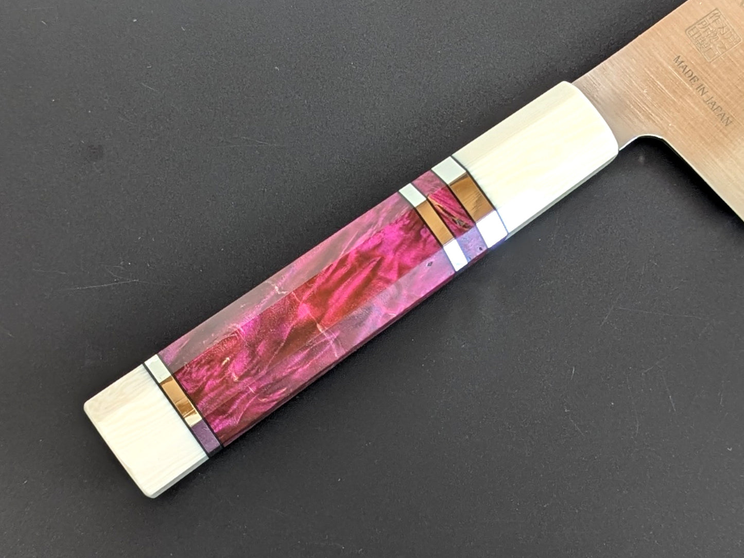 Inoguchi AUS8 Kiritsuke Santoku 210mm Wine Red Handle