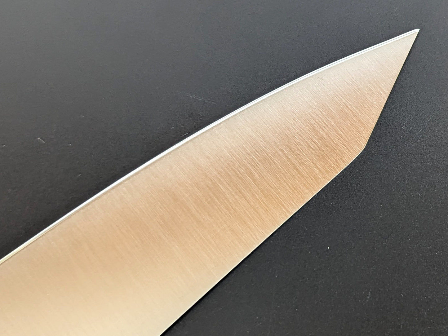 Inoguchi AUS8 Kiritsuke Santoku 210mm Wine Red Handle