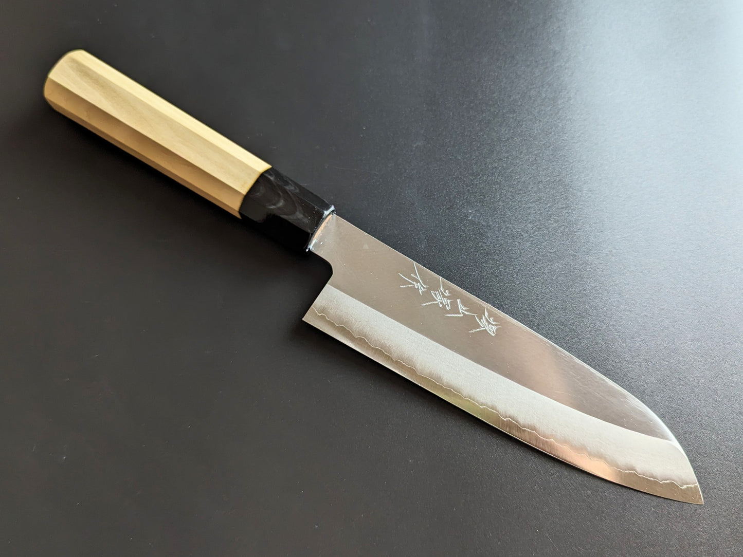 Yamatsuka Hamono Ginsan Stainless Steel Kasumi Santoku 180mm