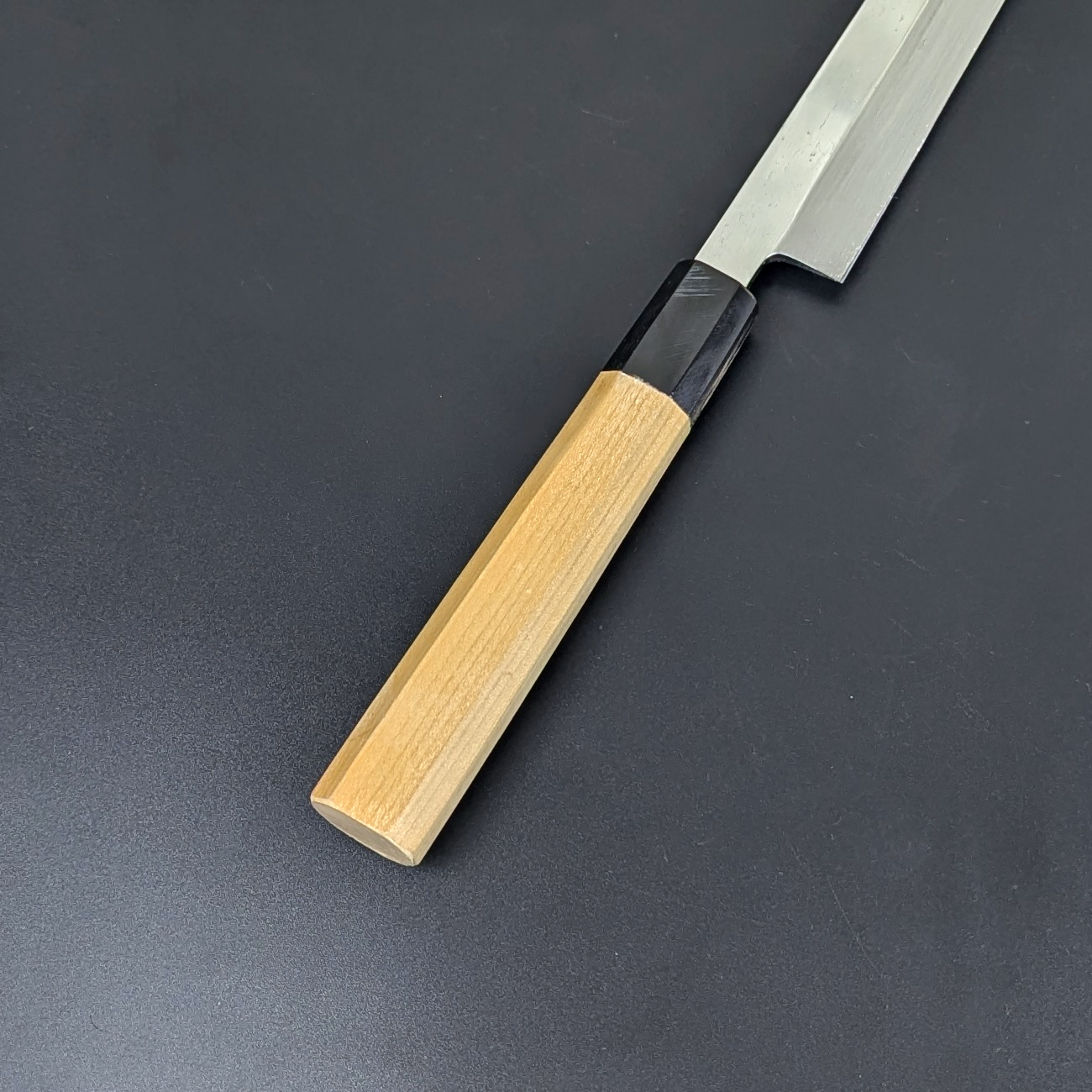 Sukesada Ueda Tamahagane Santoku (Bunka) Mittel 180 mm