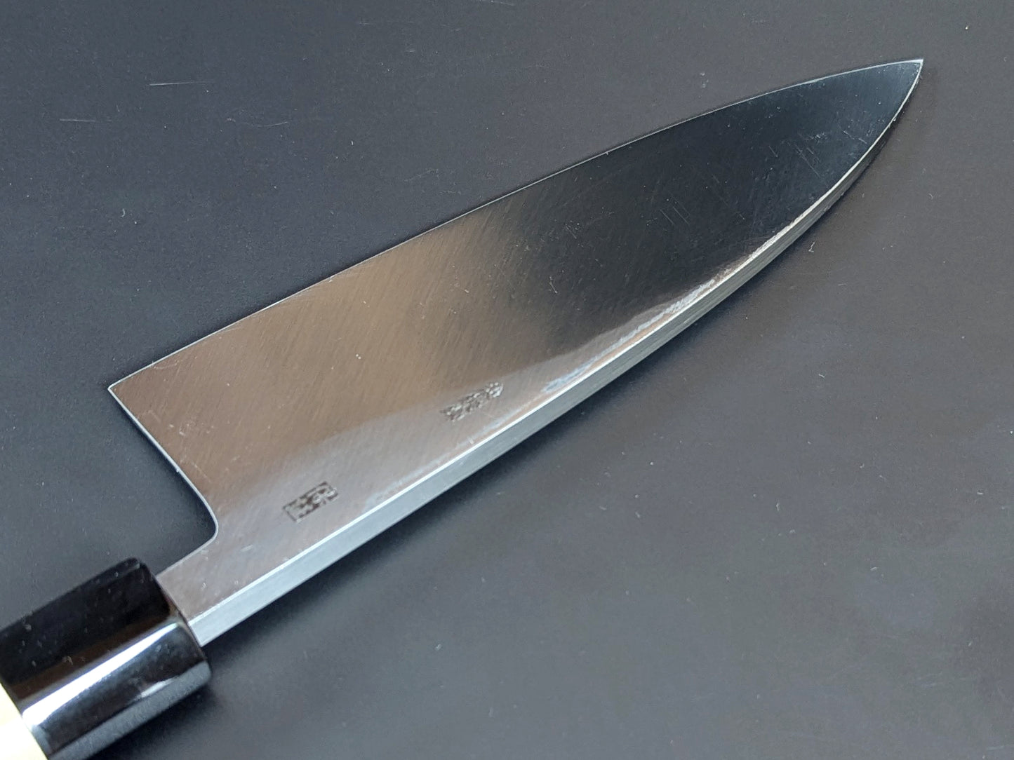 Goh Umanosuke Yoshihiro Weißer Stahl #2 Kasumi Deba 180 mm (7,1 Zoll)