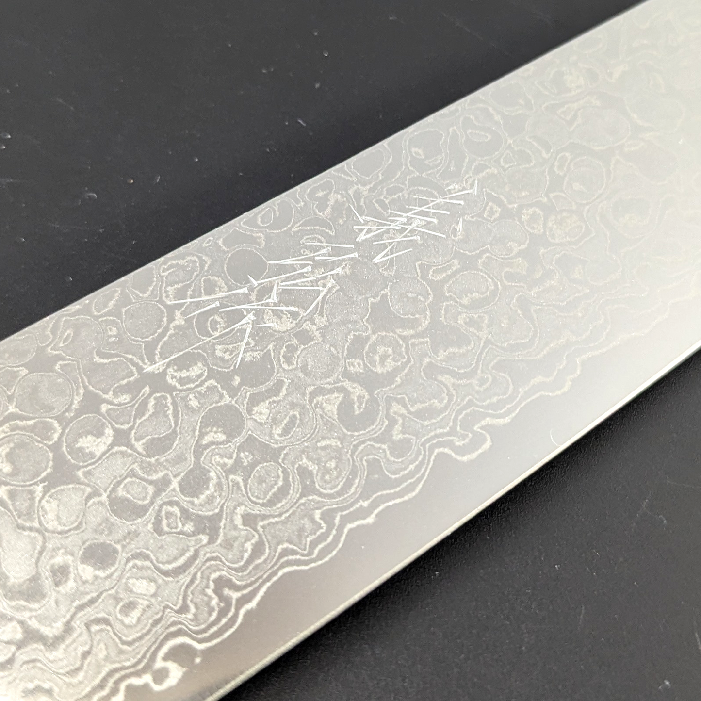 Yoshihiro AUS10 Hammered Damasucus Japanese Santoku, Oakwood Burnt Pattern Lacquer Finish Handle