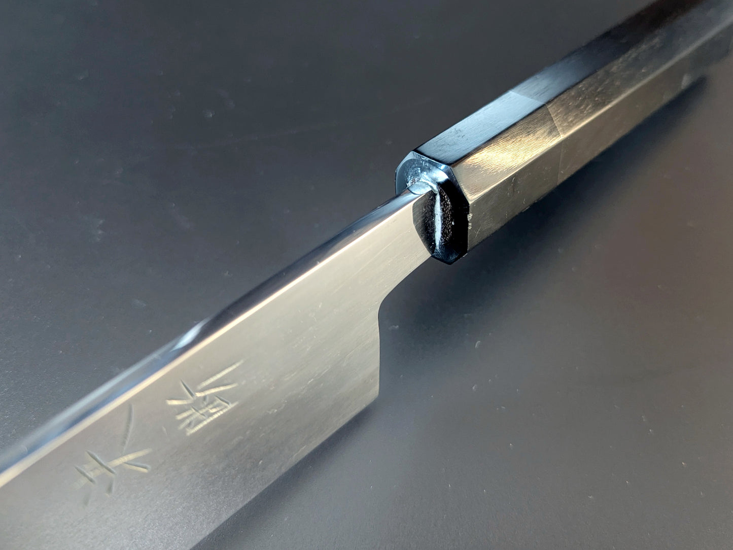 Yamamoto Sukenaga Tamahagane Mirror-Finish Medium Santoku 180mm Ebony Handle