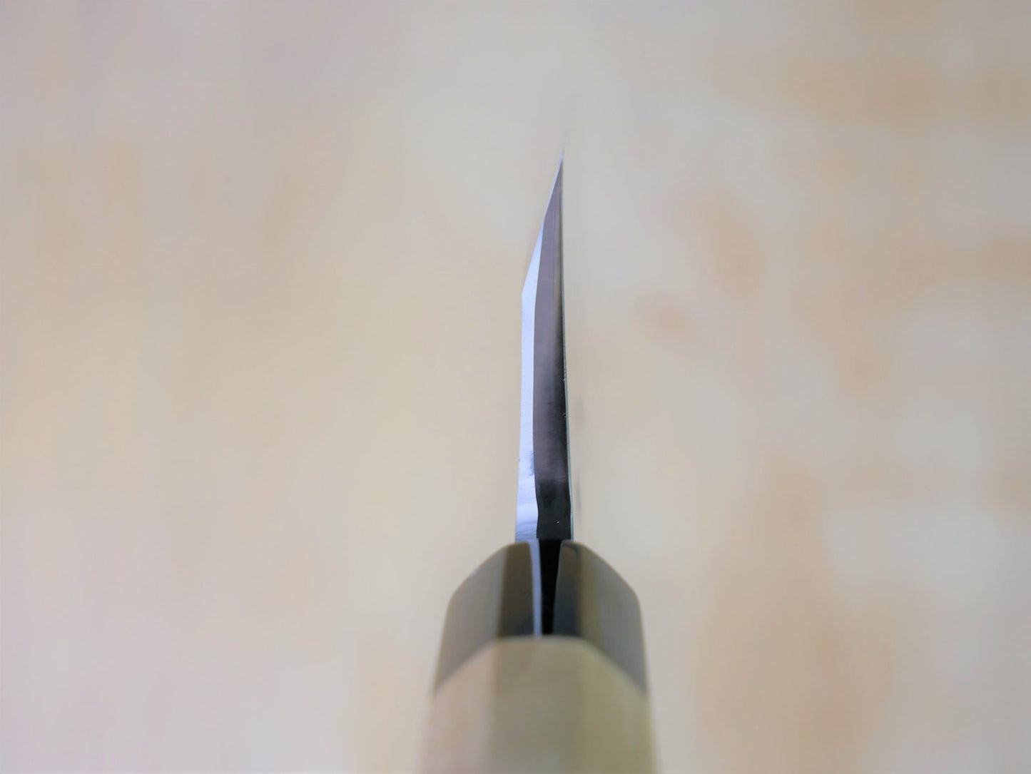 Heel of 180mm Shirogami Deba forged by Yamawaki Hamono