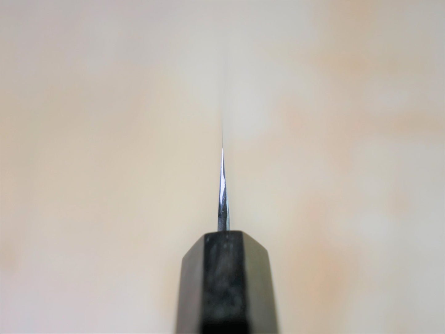 Heel of 270mm VG10 Takohiki forged by Takahashikusu