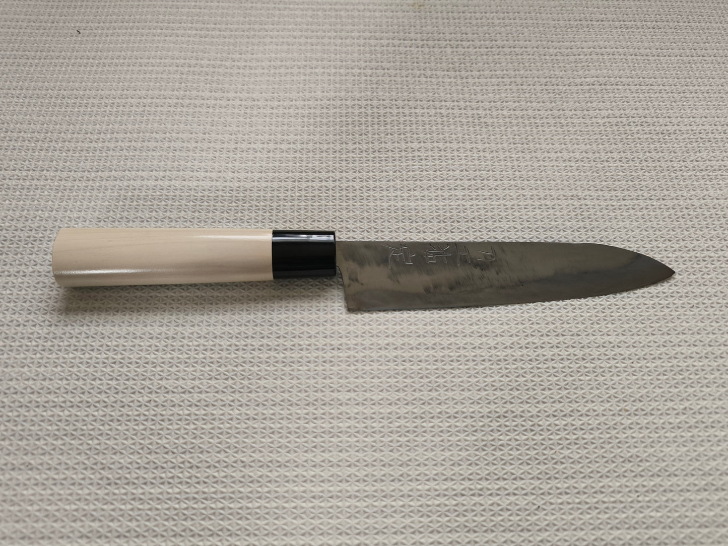Sukesada Ueda Tamahagane Medium Santoku 167mm (2026 June)