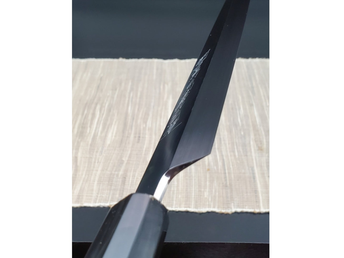 Goh Umanosuke Yoshihiro Shirogami #2 Mizu Honyaki Mirror Finish Wave Pattern Yanagiba Ebony Handle