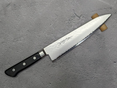 Gyuto Yoshihiro VG5 con acabado martillado y arenado de 210 mm (8,2 pulgadas)