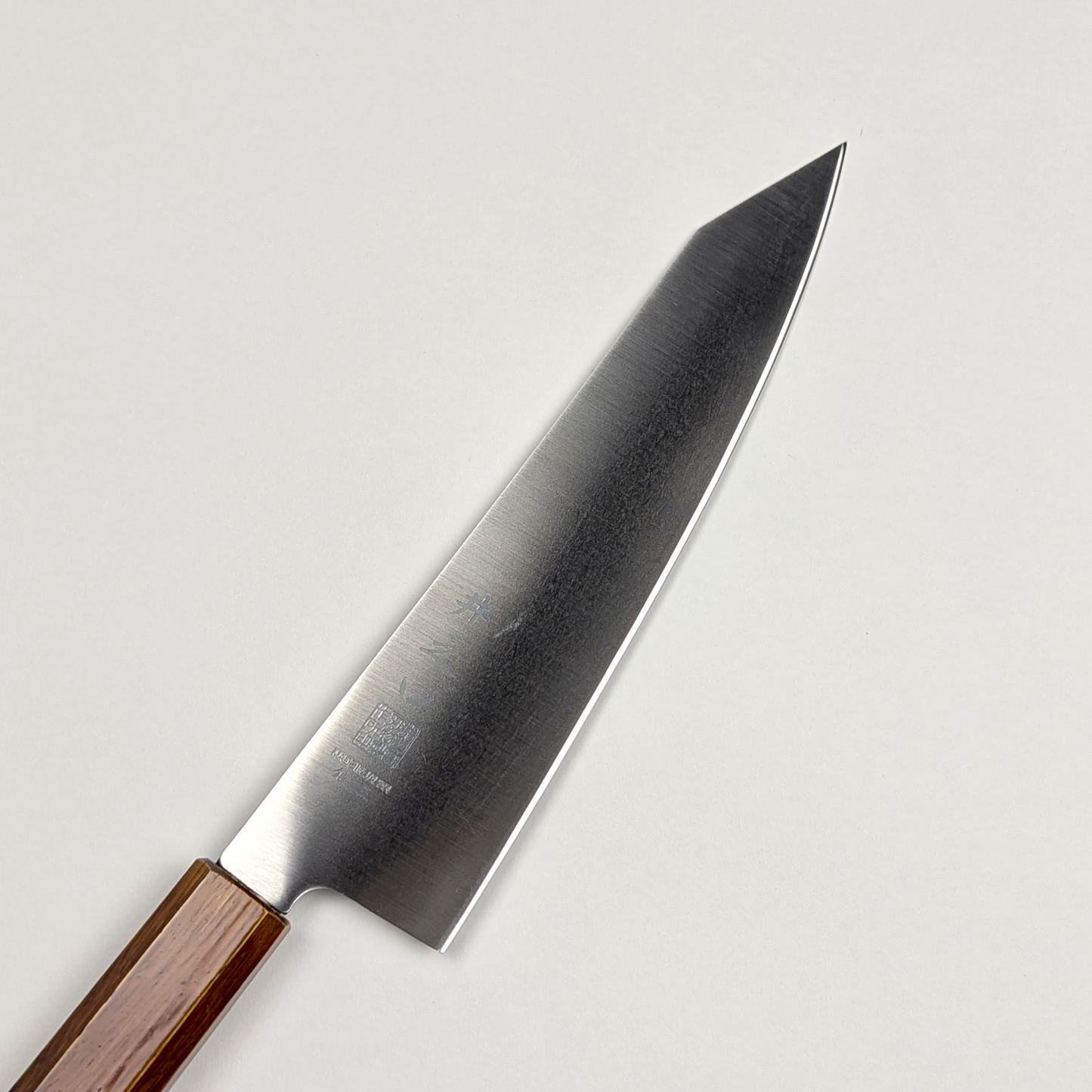 Inoguchi Ginsan Kiritsuke Gyuto 210mm High-gloss Urushi Finish