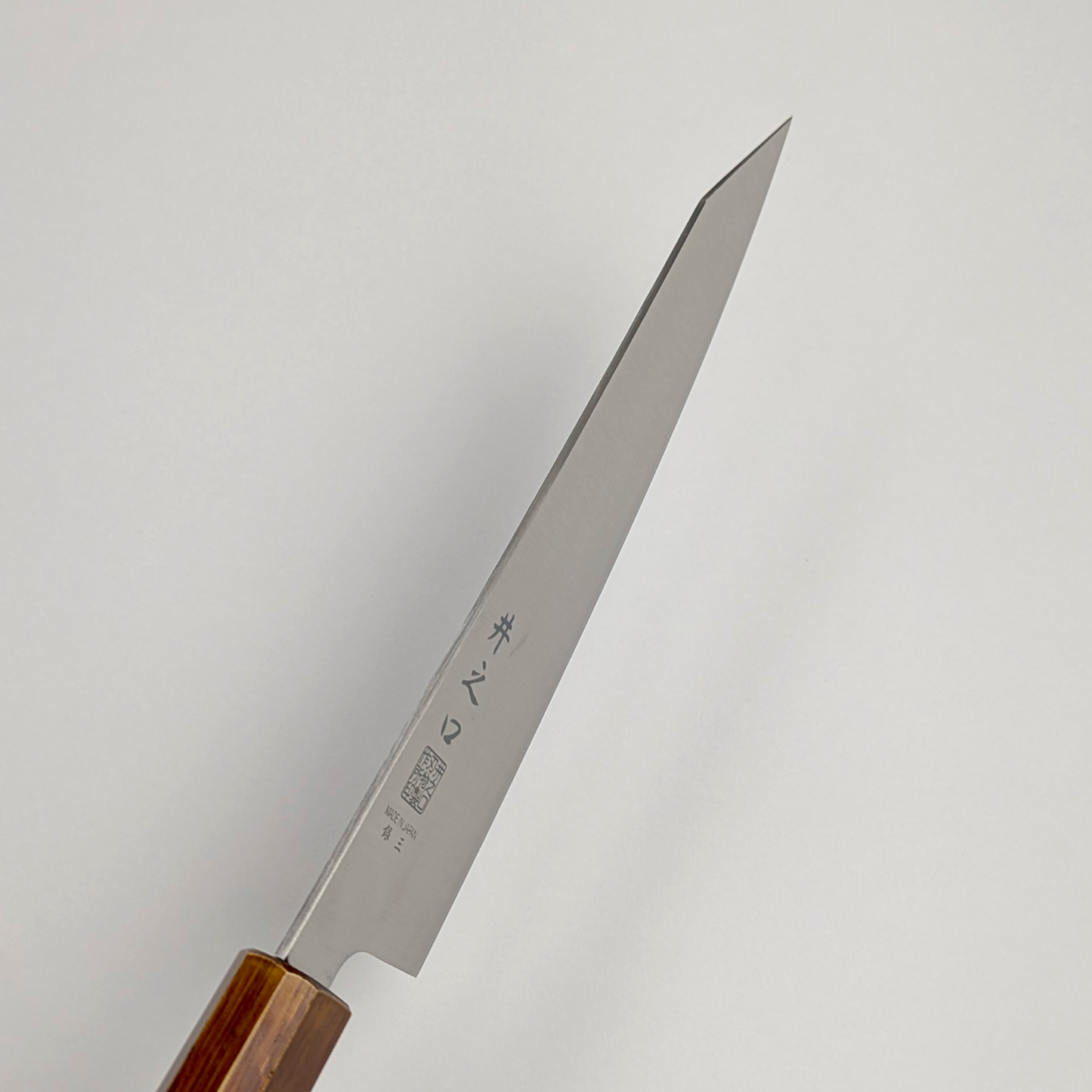 Inoguchi Ginsan Kiritsuke Gyuto 210mm High-gloss Urushi Finish