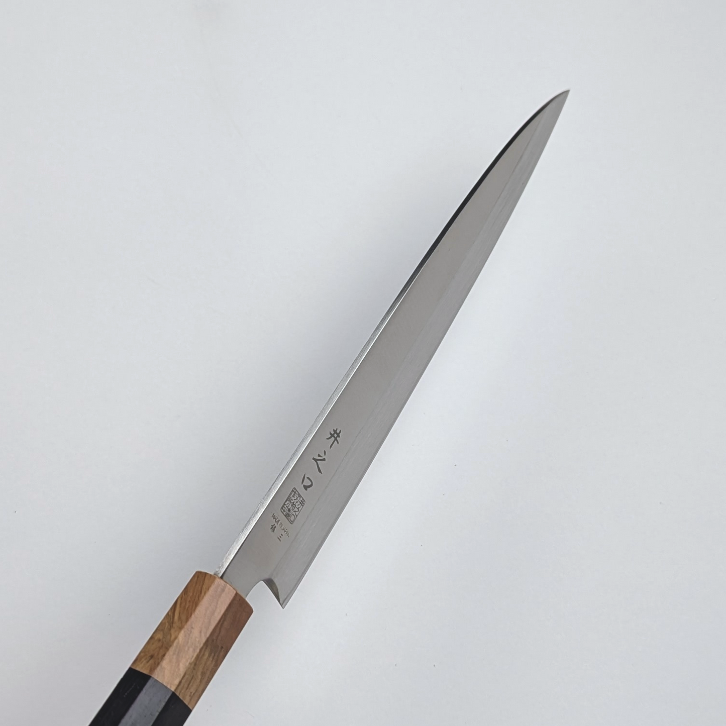 Inoguchi Ginsan Yanagiba 210mm Ebony Handle