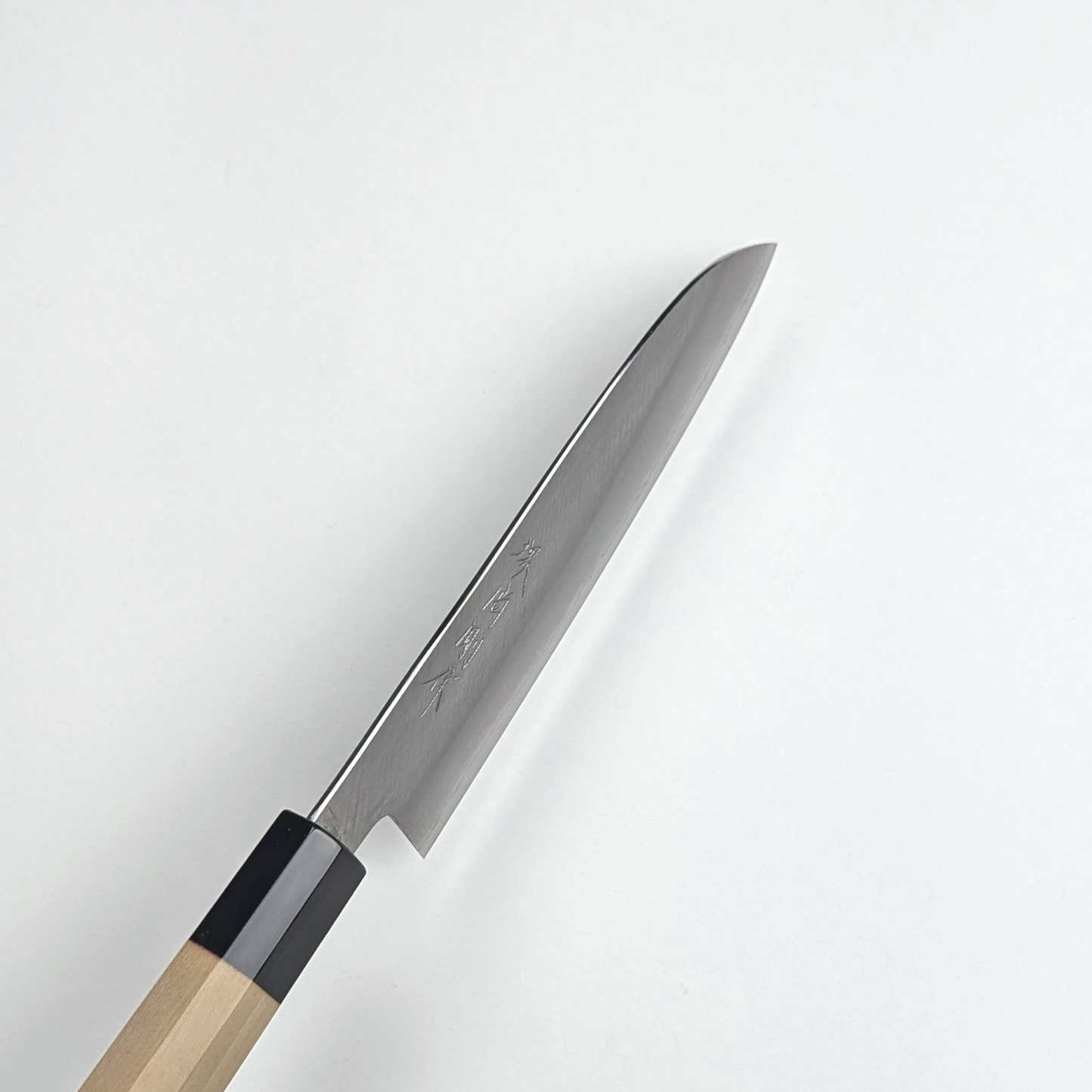 Yamatsuka Hamono Ginsan Stainless Steel Kasumi Santoku 180mm