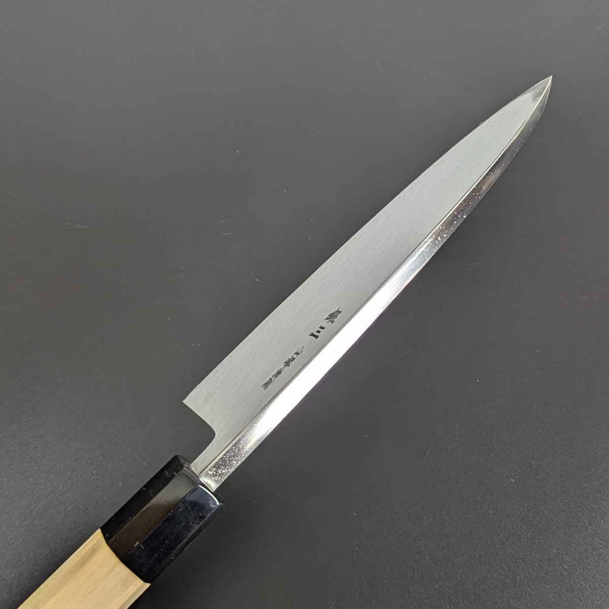 Yamatsuka Hamono Ginsan Kasumi Deba 170mm Magnolia Handle