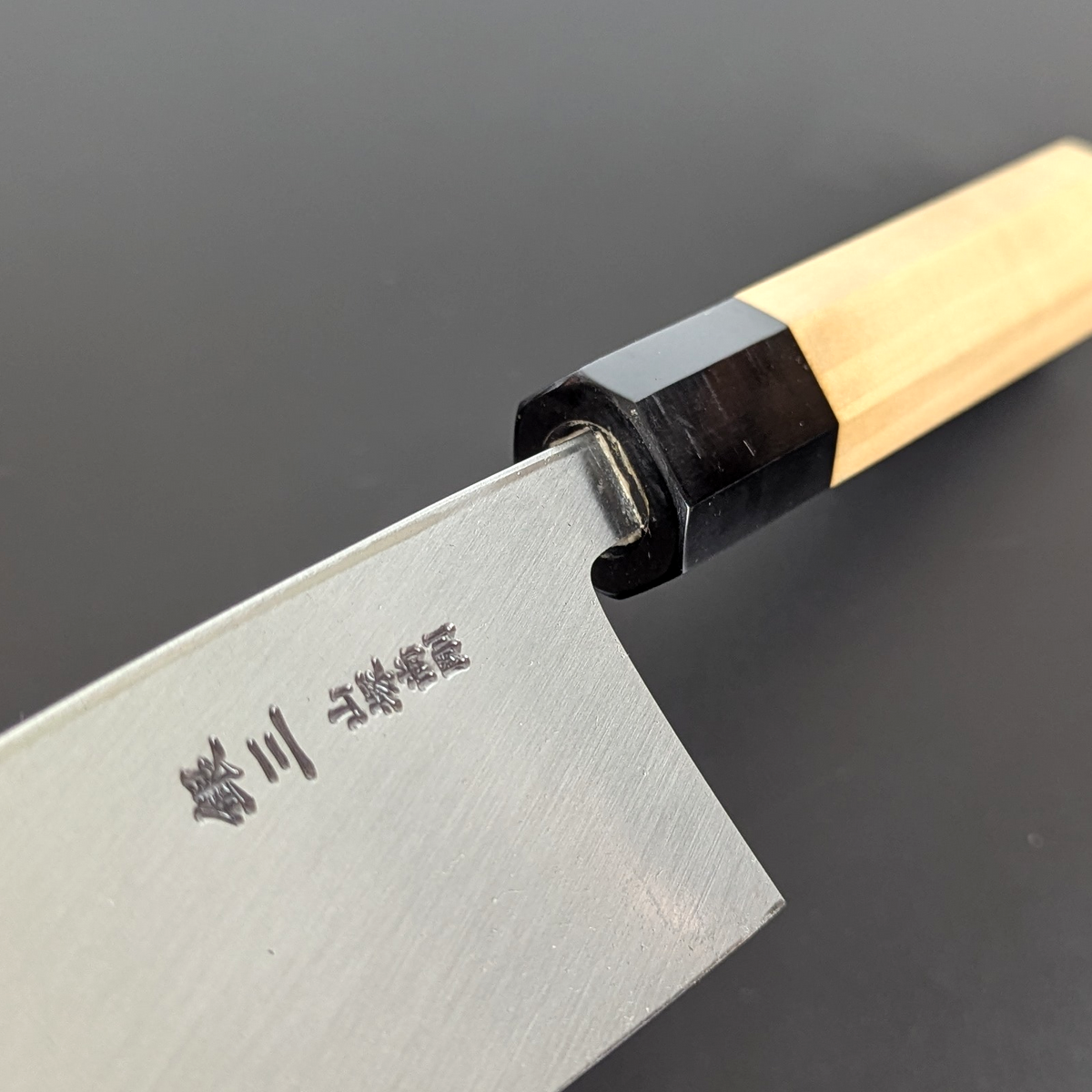 Yamatsuka Hamono Ginsan Kasumi Deba 170mm Magnolia Handle