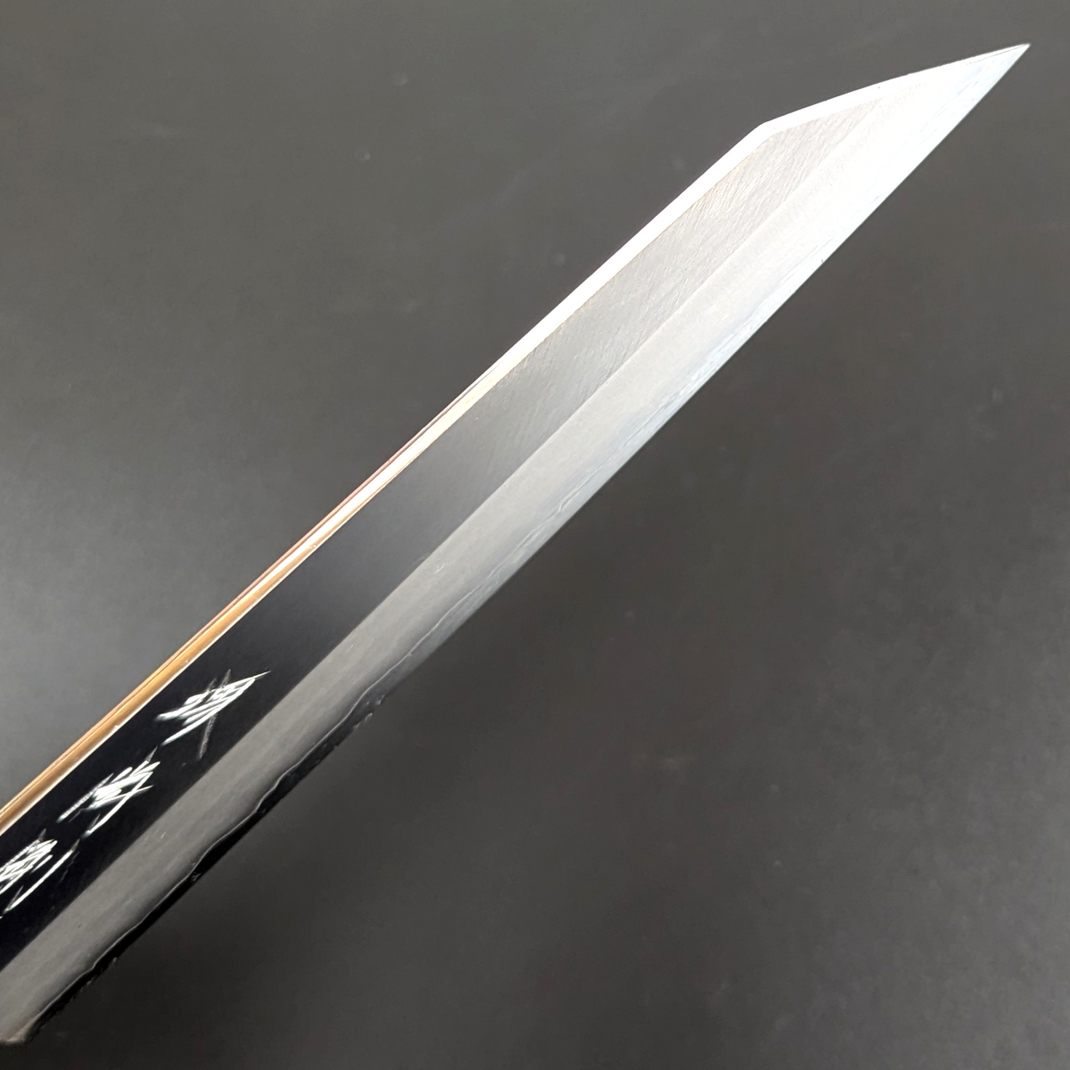 Yamatsuka Hamono Ginsan Acero Inoxidable Kasumi Santoku 180mm