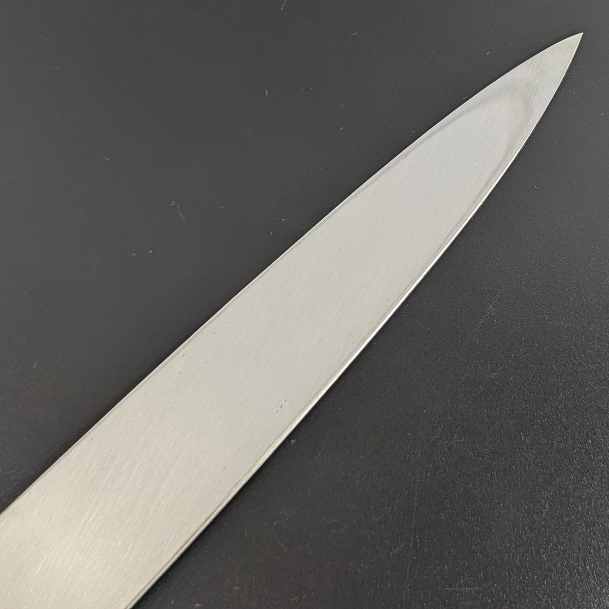 Yamatsuka Hamono Ginsan Acero Inoxidable Kasumi Santoku 180mm