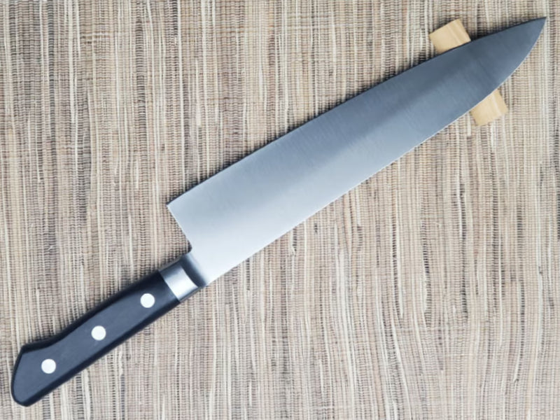 Mango de madera contrachapada negra Yoshihiro SK4 Steel Gyuto