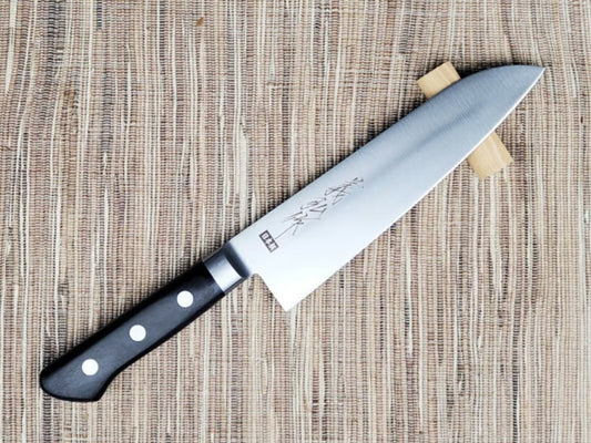 Yoshihiro SK4 Stahl Santoku 180 mm (7,08 Zoll) schwarzer Sperrholzgriff