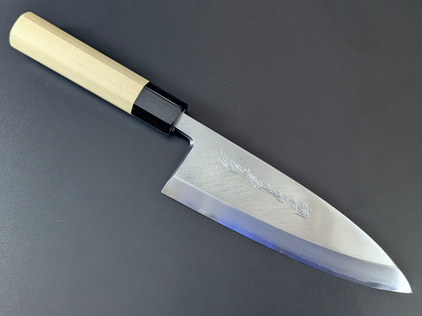 Goh Umanosuke Yoshihiro Shirogami #2 Kasumi Deba 180mm (7.1in)