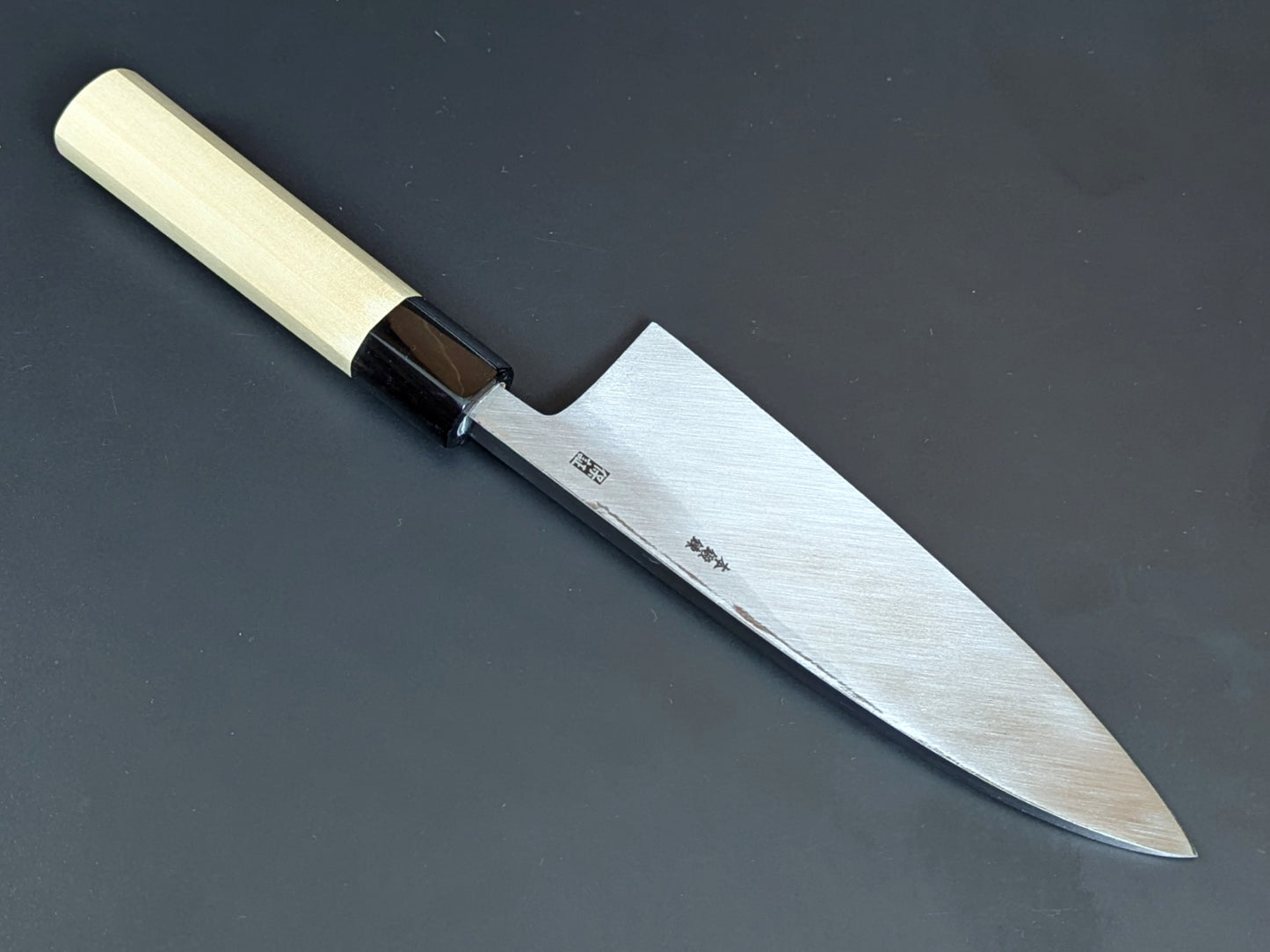 Goh Umanosuke Yoshihiro Shirogami #2 Kasumi Deba 180mm (7.1in)