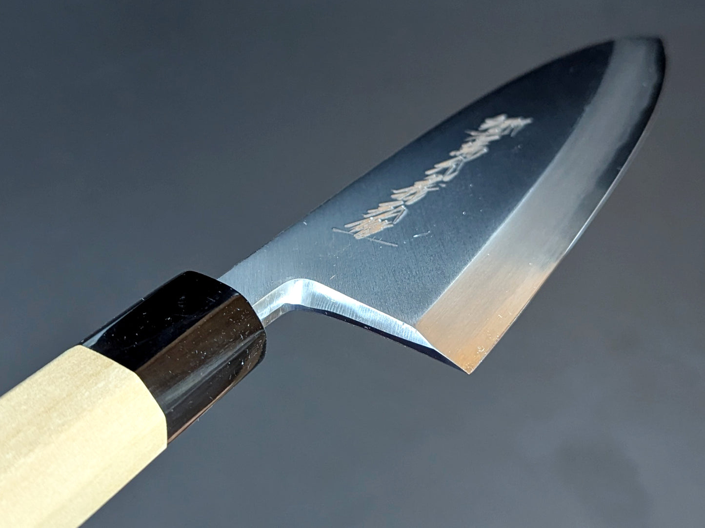 Goh Umanosuke Yoshihiro Shirogami #2 Kasumi Deba 180mm (7.1in)